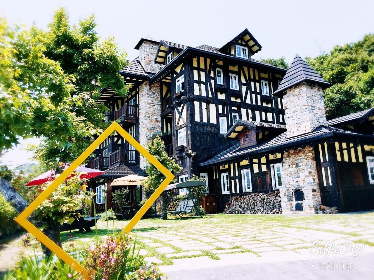 Black Forest Manor ريناي المظهر الخارجي الصورة