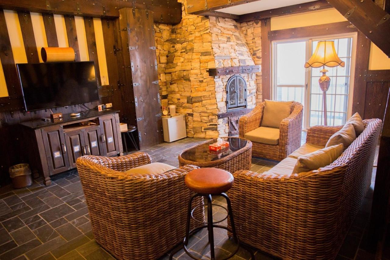 Black Forest Manor ريناي المظهر الخارجي الصورة